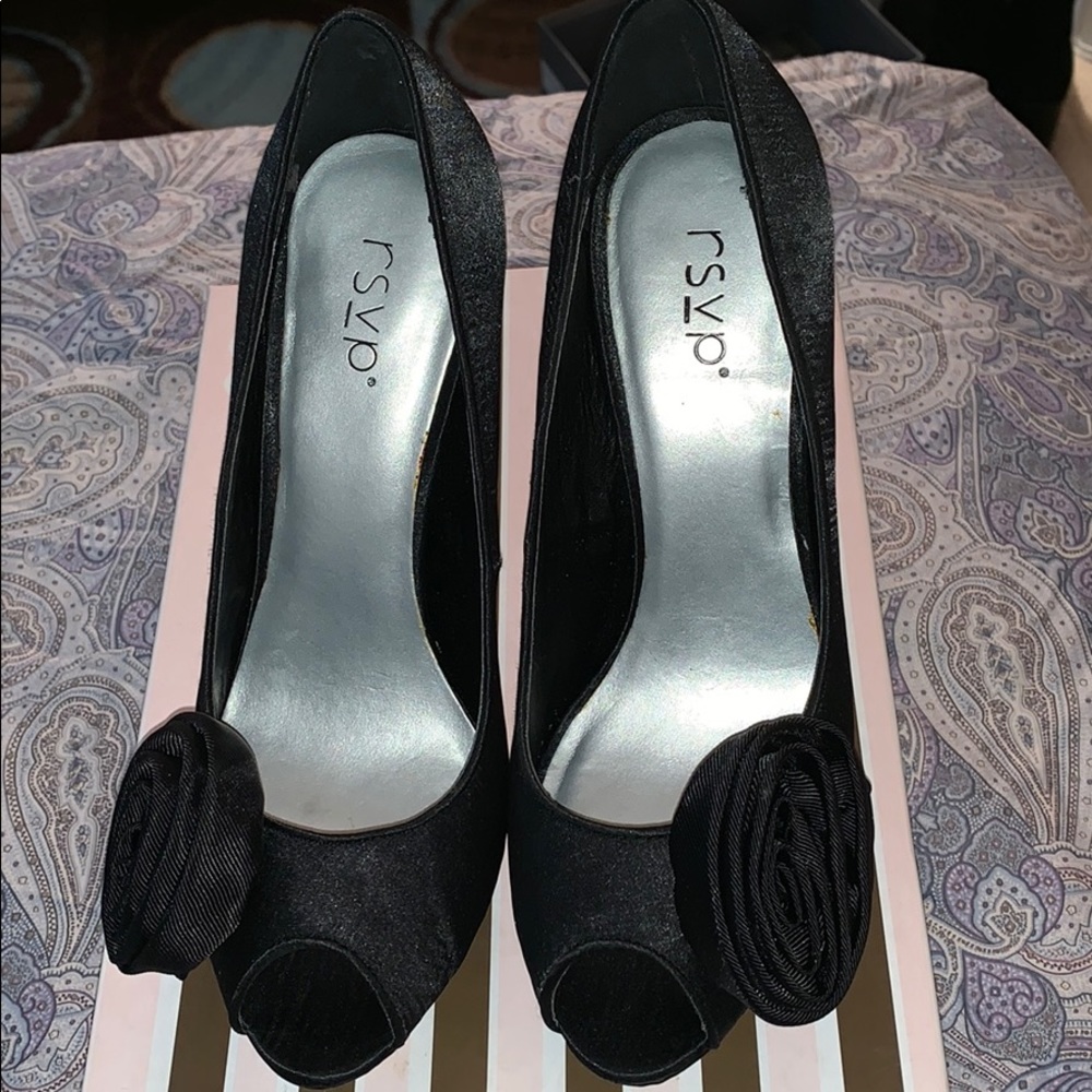 RSVP Satin Evening Pump